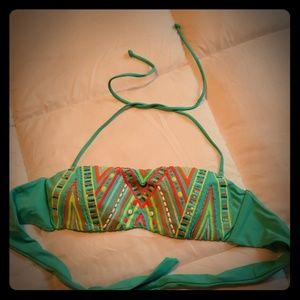 Bandeau wireless bathing suit top